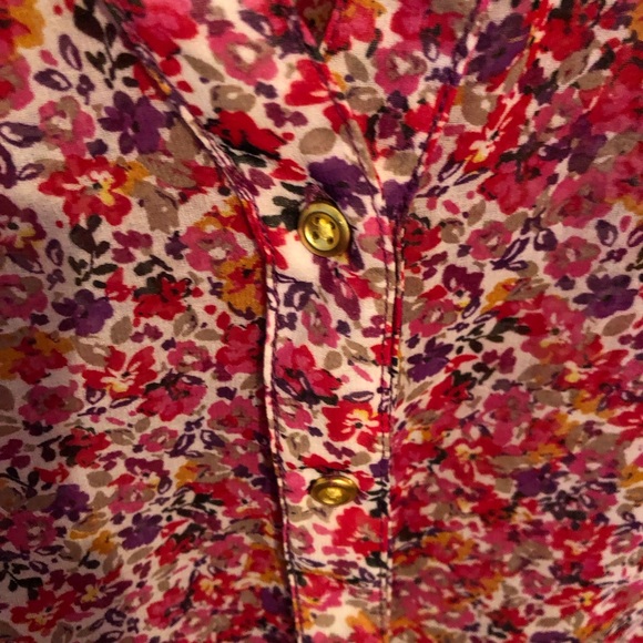 Floral, Sheer, Spring Top - Picture 6 of 6